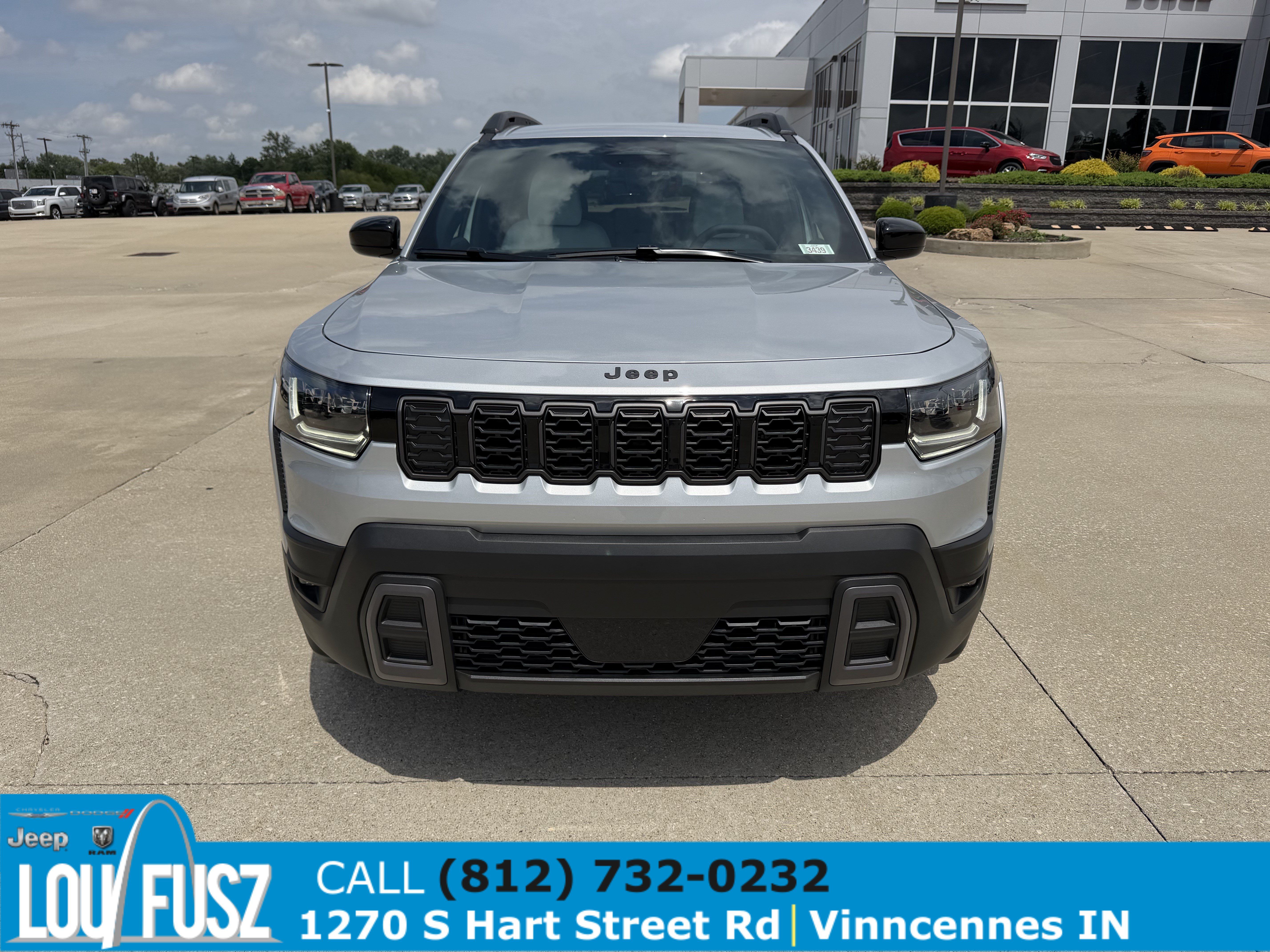 New 2026 Jeep Cherokee Laredo AWD/4WD image 2