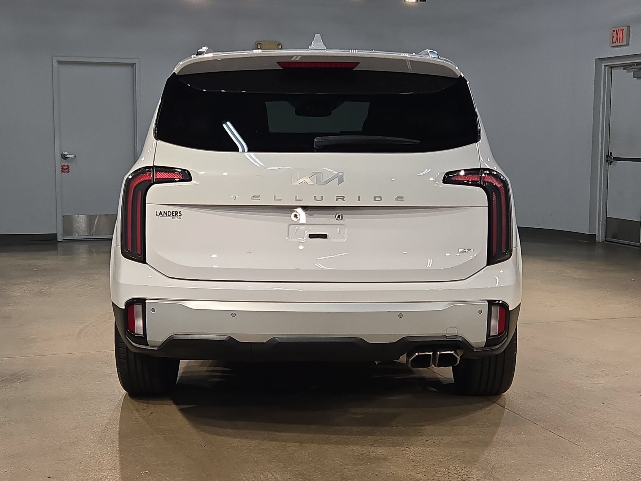 Used 2023 Kia Telluride SX AWD/4WD image 6