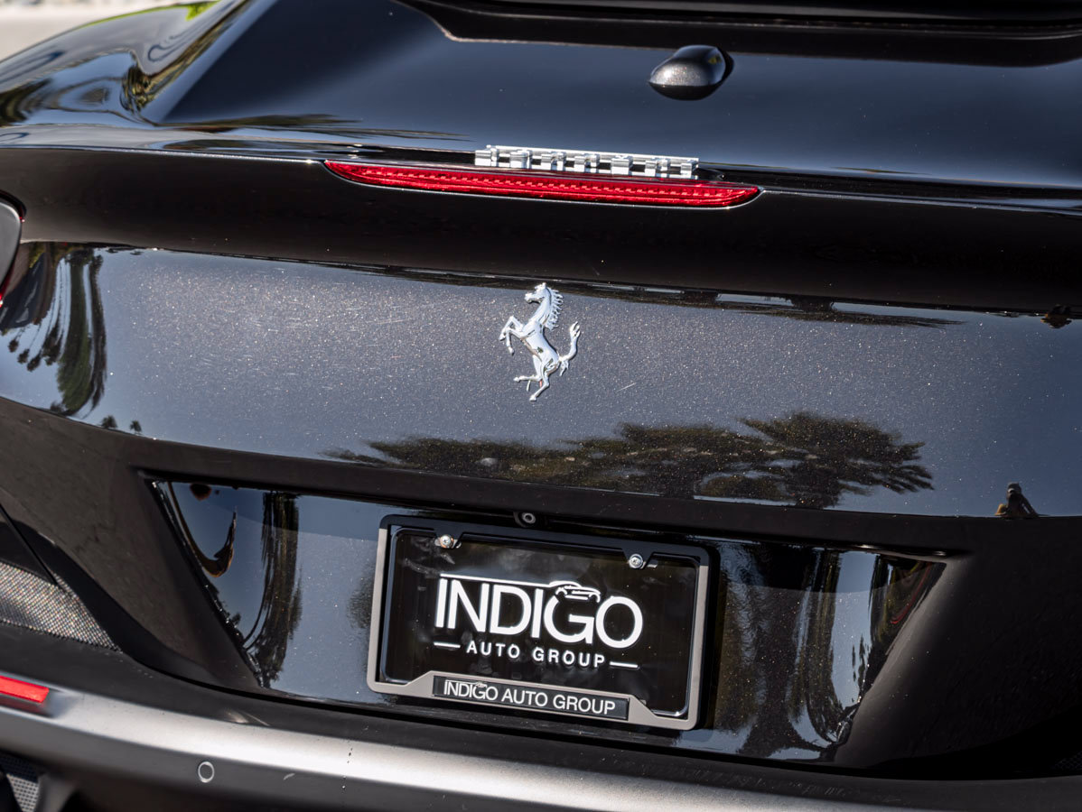 Used 2019 Ferrari Portofino RWD image 13
