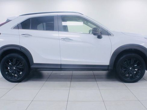 Used 2024 Mitsubishi Eclipse Cross Black Edition image 22