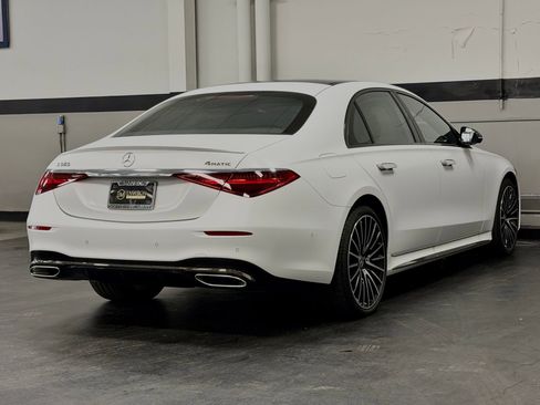 Used 2024 Mercedes-Benz S 580 4MATIC Sedan image 12