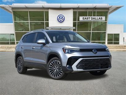 New 2025 Volkswagen Taos SE