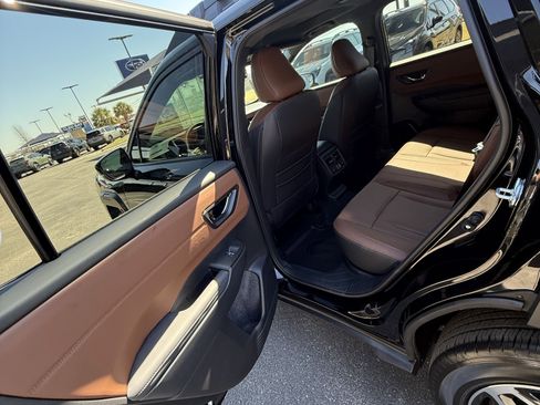 New 2026 Subaru Outback Touring image 11