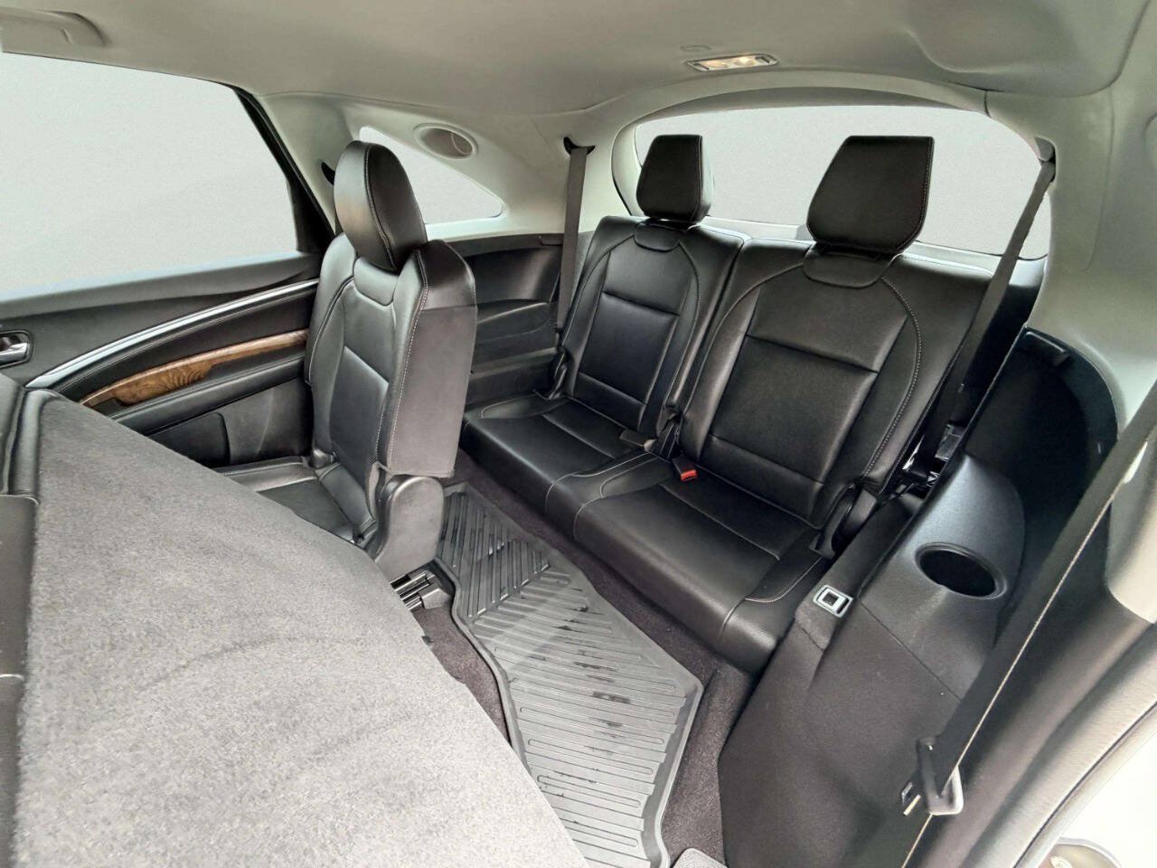 Used 2020 Acura MDX w/ Technology Package FWD image 24