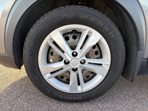 Used 2020 Nissan Kicks S image 22