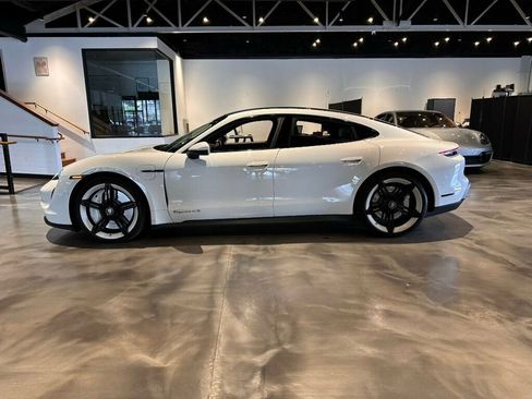 Used 2020 Porsche Taycan 4S image 2