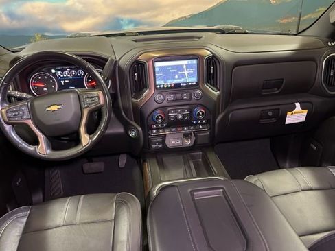 Used 2022 Chevrolet Silverado 3500 High Country w/ Z71 Off-Road Package image 83