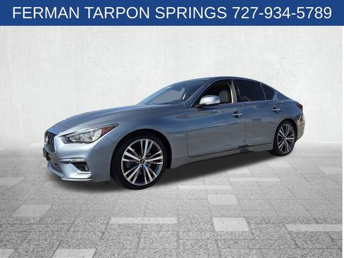 Used 2018 INFINITI Q50 Luxe w/ Cargo Package (L95) image 4