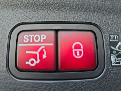 New 2025 Mercedes-Benz GLE 63 AMG S image 14