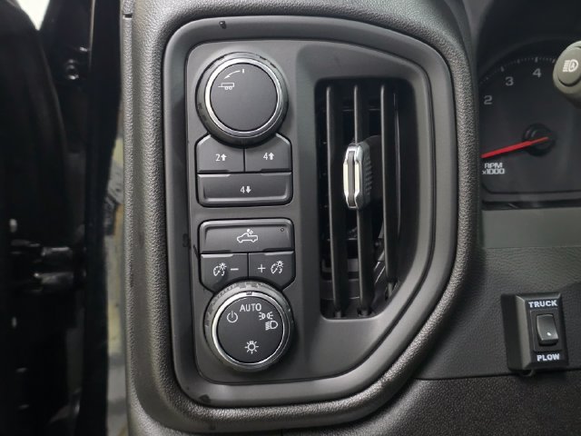 Used 2024 Chevrolet Silverado 2500 Custom w/ Custom Convenience Package AWD/4WD image 13