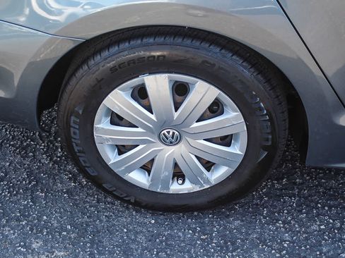 Used 2015 Volkswagen Jetta S FWD image 11