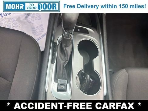 Used 2022 Chevrolet Malibu LT FWD image 22
