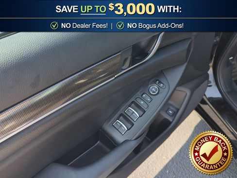 Used 2022 Honda Accord Sport image 16