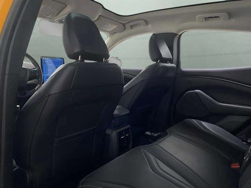 Used 2023 Ford Mustang Mach-E Premium image 23