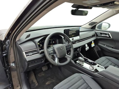 New 2026 Mitsubishi Outlander SE AWD/4WD image 15