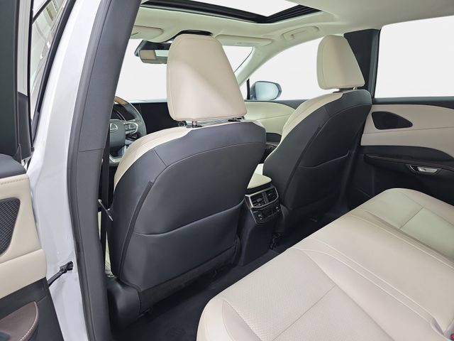 Used 2024 Lexus RX 350 Premium w/ Accessory Package (Z1) AWD/4WD image 12