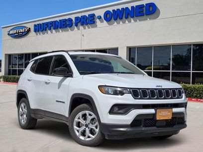 Used 2025 Jeep Compass Latitude