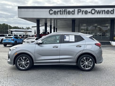 Used 2023 Buick Encore GX Select w/ Sport Touring Package image 7