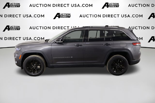 Used 2023 Jeep Grand Cherokee Limited RWD image 5