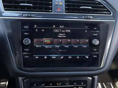 Certified 2023 Volkswagen Tiguan SE R-Line image 24