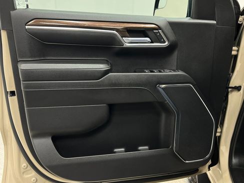 Used 2023 Chevrolet Silverado 1500 LT Trail Boss image 13