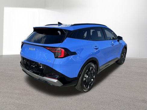 Certified 2026 Kia Sportage SX AWD/4WD image 3