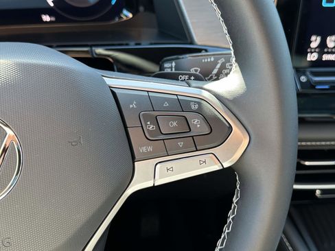 New 2026 Volkswagen Atlas Cross Sport SE image 22