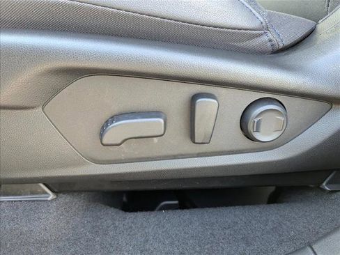 Used 2025 Subaru Forester Premium w/ Protection Package (1PH) image 11