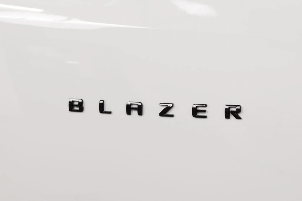 New 2026 Chevrolet Blazer LT w/ Convenience Package AWD/4WD image 16