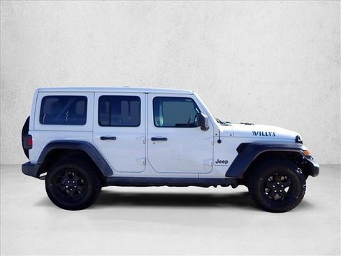 Used 2023 Jeep Wrangler Unlimited w/ Sun & Screen Package image 5