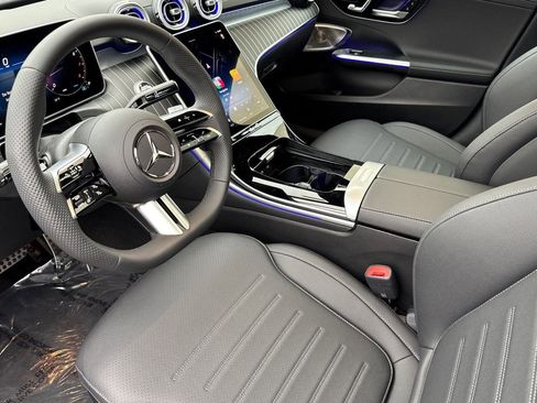 New 2025 Mercedes-Benz C 300 4MATIC Sedan image 4