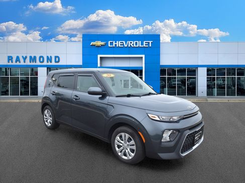 Used 2020 Kia Soul LX FWD image 1