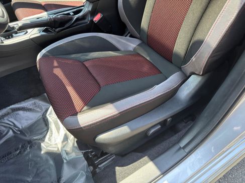 Used 2022 Subaru Impreza 2.0i Sport image 17