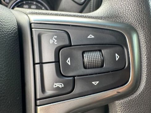 Used 2020 Chevrolet Silverado 1500 LT RWD image 8