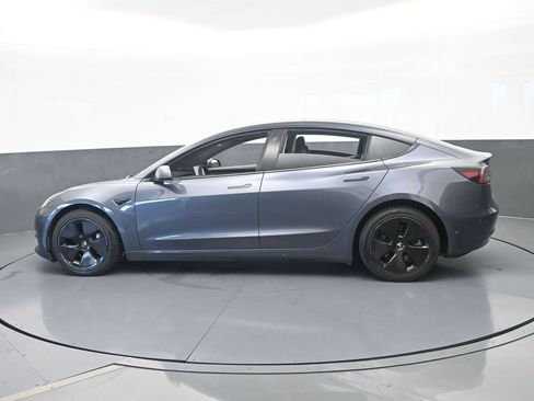 Used 2023 Tesla Model 3 Standard Range RWD image 3