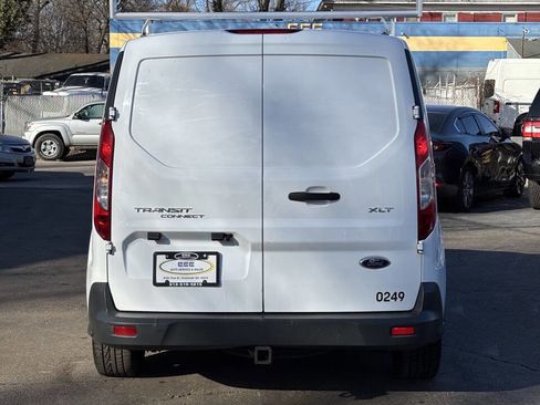 Used 2015 Ford Transit Connect XLT image 8