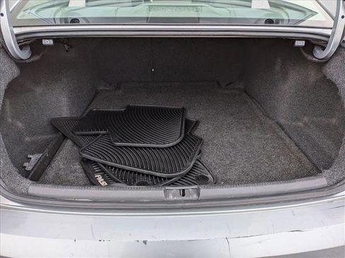 Used 2017 Volkswagen Passat 1.8T SE image 7