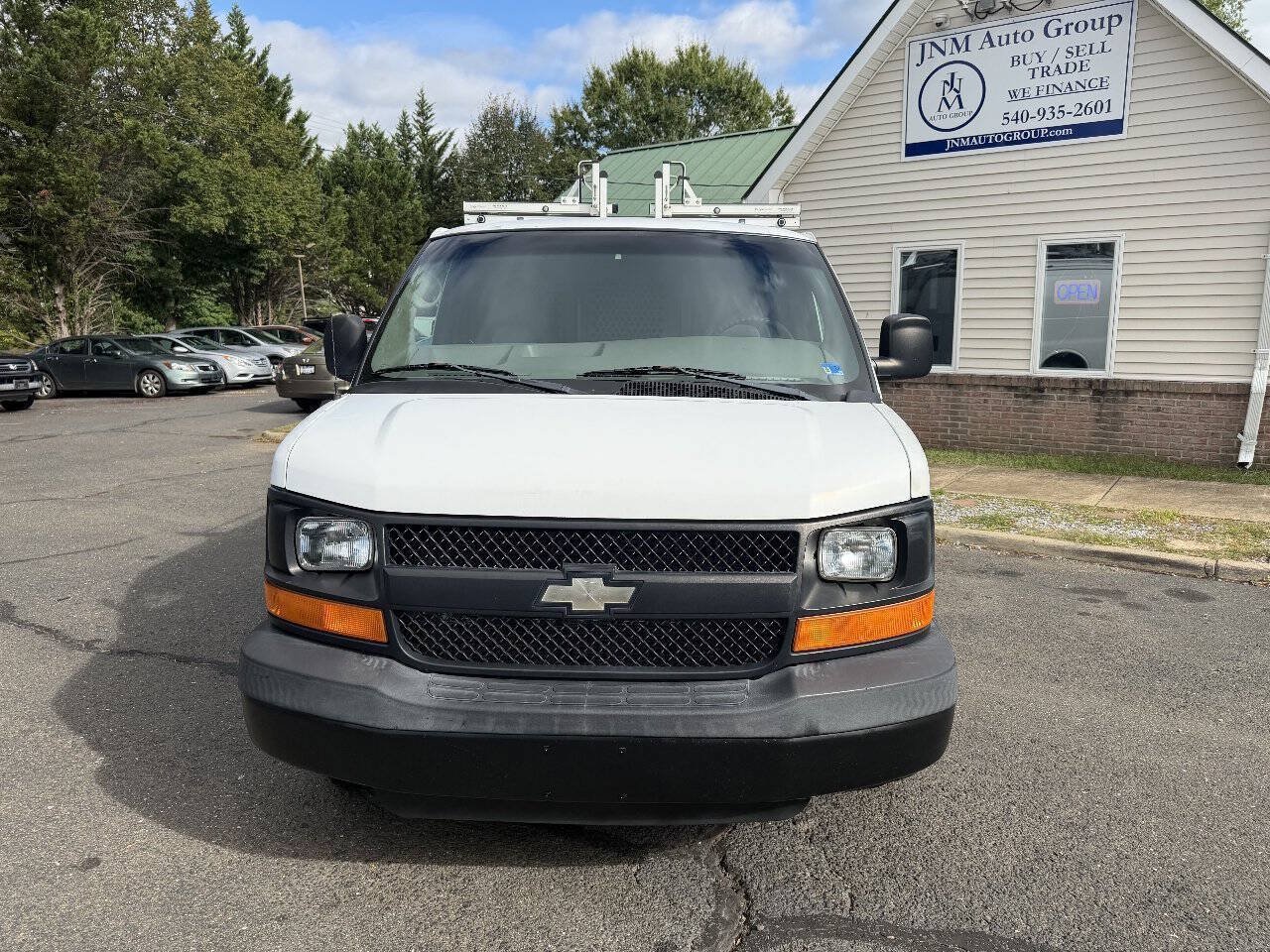 Used 2007 Chevrolet Express 1500 RWD image 2