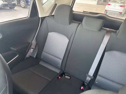 Used 2025 Kia Soul LX w/ LX Technology Package FWD image 38