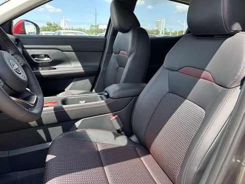 New 2026 Nissan Kicks SR image 8