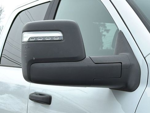 Used 2024 RAM 2500 Big Horn image 12