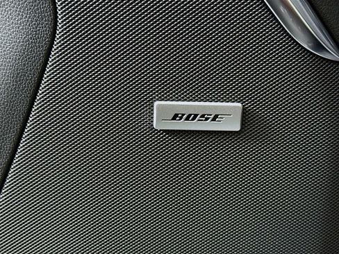 Used 2024 GMC Yukon Denali w/ Advanced Technology Package image 19