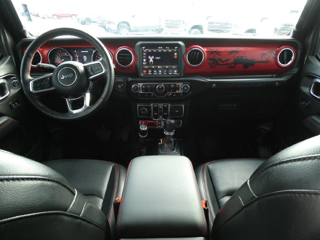 Used 2022 Jeep Wrangler Unlimited Rubicon w/ LED Lighting Group AWD/4WD image 22