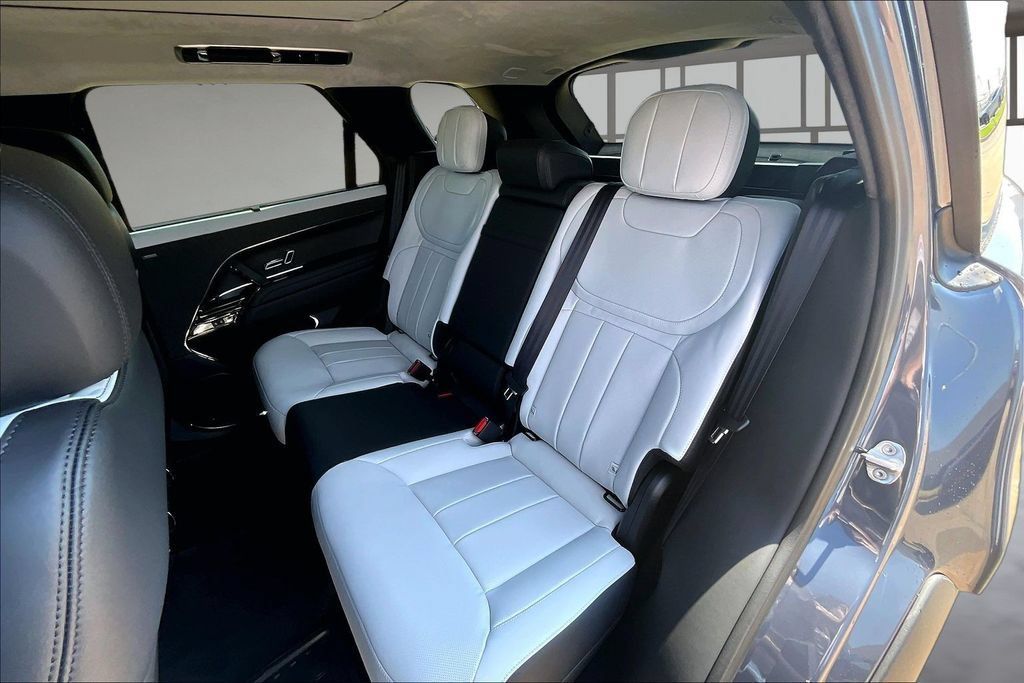 New 2026 Land Rover Range Rover Sport Autobiography AWD/4WD image 10