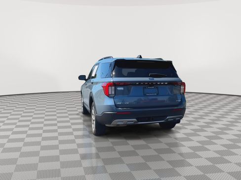 Used 2025 Ford Explorer Active w/ Active Comfort Package AWD/4WD image 7