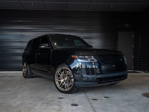 Used 2018 Land Rover Range Rover Long Wheelbase Supercharged AWD/4WD image 9