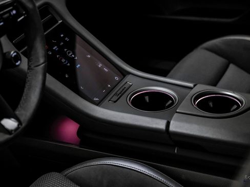 Used 2020 Porsche Taycan Turbo S image 53