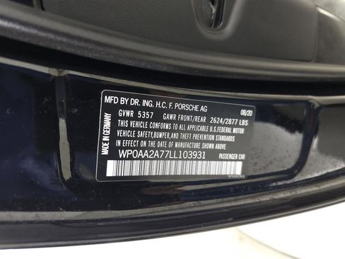 Used 2020 Porsche Panamera image 37