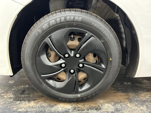 Used 2015 Honda Civic LX image 21