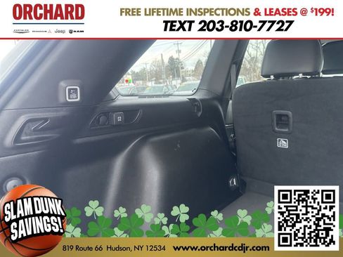 Used 2023 Jeep Grand Cherokee Altitude image 15